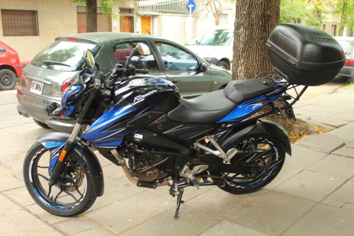 Rouser Ns 200