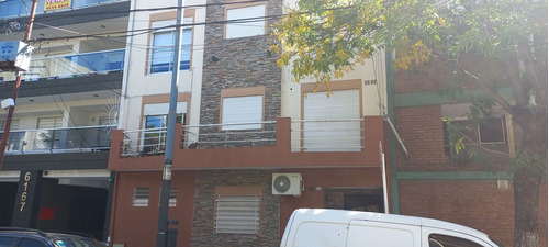 Imagen 2 de 13 de Ph 3 Ambientes Caaguazu 6100 Liniers C,a,b,a, ( Bajo Elprecio )