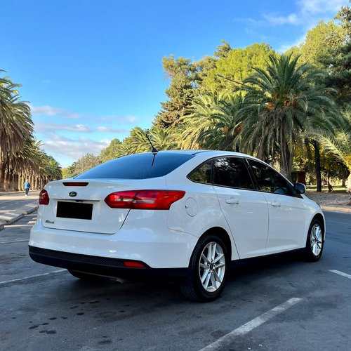 Ford Focus III 2.0 Sedan Se At6