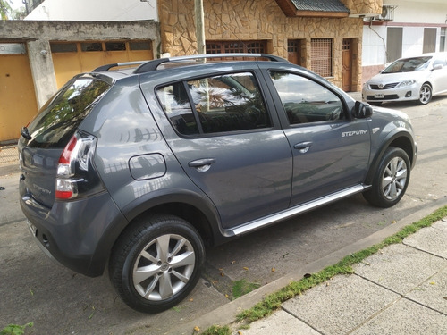 Renault Sandero Stepway 1.6 Confort 105cv 2014