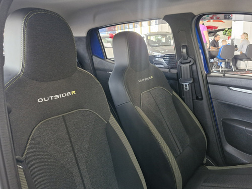 Renault Kwid 1.0 12V SCE FLEX OUTSIDER MANUAL