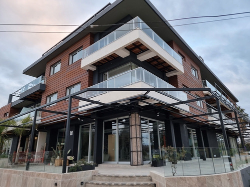 Imagen 4 de 14 de Locales En Venta - En Plena Costanera De Villa Carlos Paz