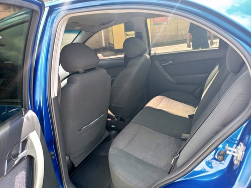 Imagen 6 de 9 de Chevrolet Aveo Lt