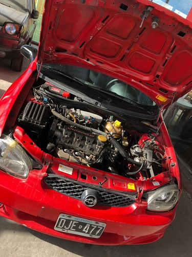 Chevrolet Corsa 1.6 Wind 3 Puertas Gnc 20