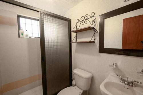 Vive Al Sur De La Cdmx En Un Condominio De Solo 2 Casas Con 3 Recámaras Y Patio