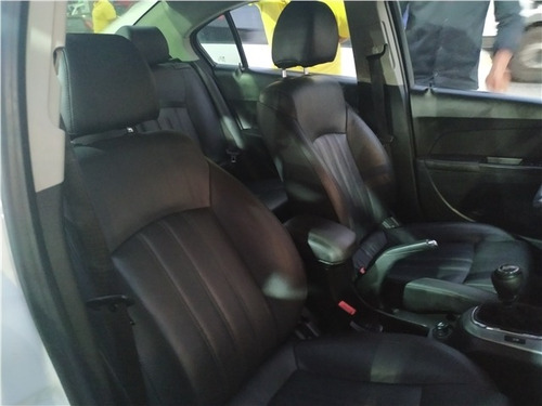 Chevrolet Cruze 1.8 Lt 16v Flex 4p Manual