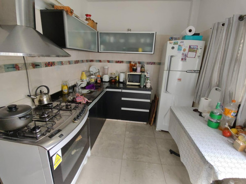 Imagen 6 de 11 de Casa En Venta En Gregorio De Laferrere
