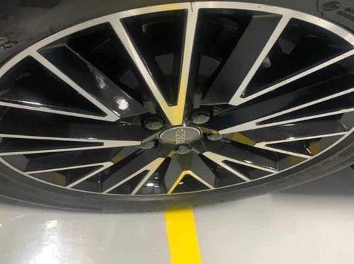 Imagem 7 de 9 de Audi Q3 2020 1.4 Black Tfsi S-tronic 5p