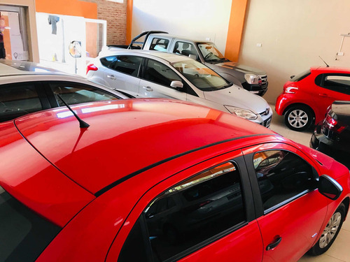 Volkswagen Gol Trend 1.6 Trendline 101cv 2016