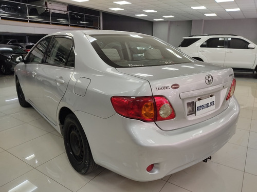 Imagen 5 de 15 de Toyota Corolla Xli 1.8 2011