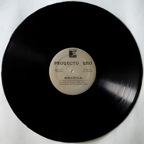 Proyecto Uno Esta Pegao' / Brinca (remixes) Single Dj 90s (Usado)