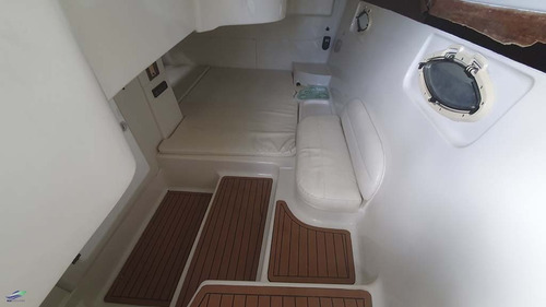 Lancha Coral 28
