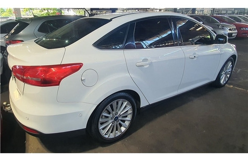 Imagem 4 de 10 de Ford Focus 2.0 Titanium Plus 16v Flex 4p Powershift