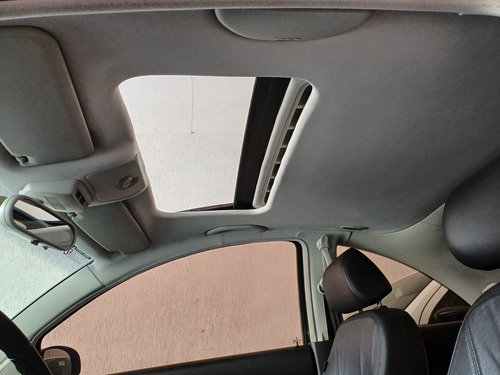 Volkswagen New Beetle 2.0 3p Automática