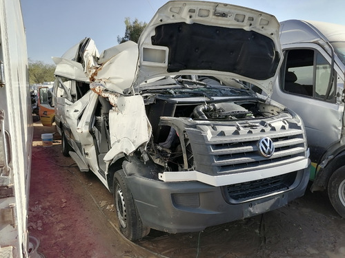 Imagen 1 de 7 de Desarmo Volkswagen Crafter Tdi Año 2015 Por Partes