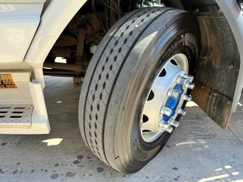 Imagem 11 de 11 de Volvo Vm330 Vm 330 I-shift 4x2 = P360 19320 2035 P340 1933
