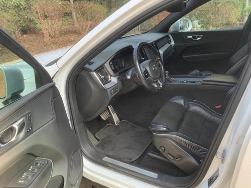 Imagen 10 de 14 de Volvo Xc60 Ii T6 R Design 2.0 2018
