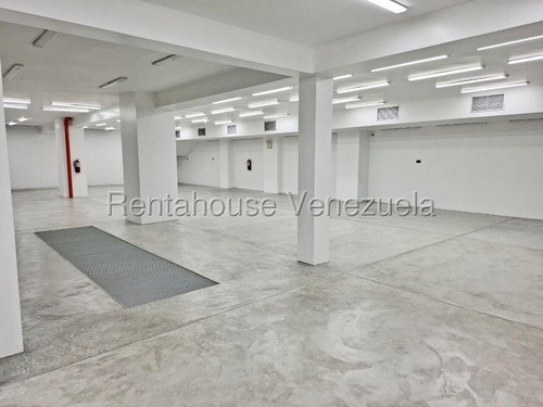 Sotano Nuevo A Estrenar Ideal Para Concesionario O Taller Mecanico!!! En Alquiler Los Ruices I