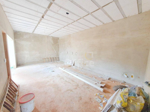 Imagem 6 de 14 de Linda Casa A Venda No Jardim Itália Com 3 Quartos - Ca0734