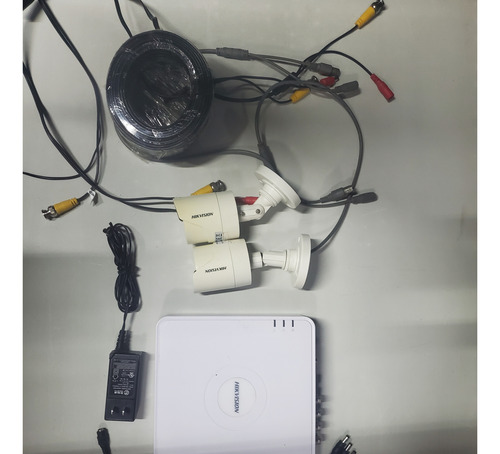 Dvr Hikvision 8 Canales 1 Tb , 2 Camaras Al 100% (Usado)