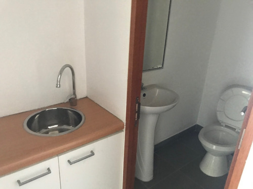 Arriendo Bodega 1600 M2 Avda. Pdte. Eduardo Frei Montalva