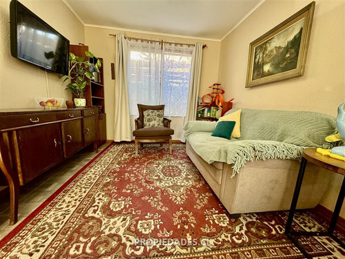 Casa En Venta De 3 Dorm. En Lo Barnechea