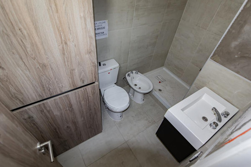 Santa Fe Al 3300 Venat Departamento 1 Dormitorio En Rosario