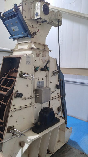 Molino Pulverizador De Martillo Genérico Para Molienda (Usado)