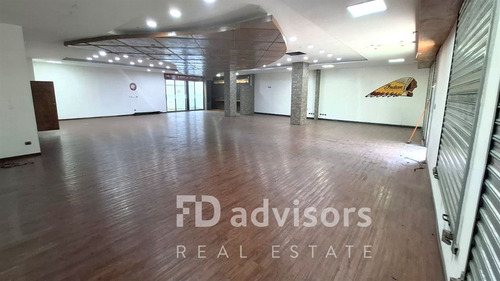 Local Comercial 140 M2 - Las Condes