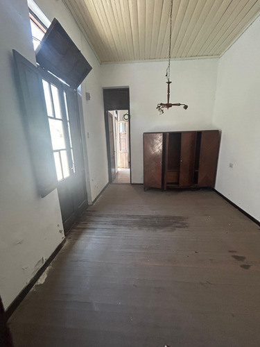 115 E/ 38 Y 39 - Casa A Refaccionar O Demoler - Barrio Hipodromo