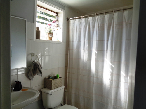 Impecable Amplia Y Cómoda, Av. A Peralta, P.11 Villa Alemana