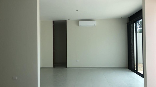 Imagen 6 de 27 de *renta Casa Privada Residencial En Temozón