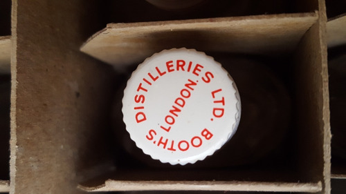 Caja De Botellas En Miniatura Booth's House Of Lords Gin (Usado)