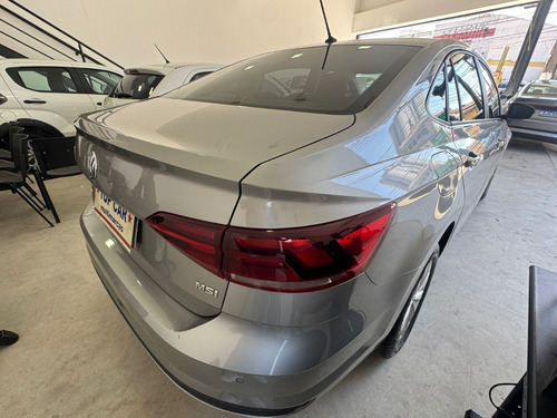 Volkswagen Virtus 1.6 16v Msi Aut. 4p