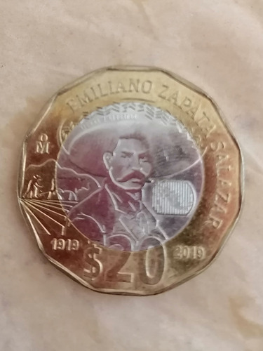 Moneda dodecagonal De 20 Pesos conmemorativa De emilian