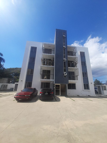 Apartamento En Calle 10 De Gurabo (jpa-255)