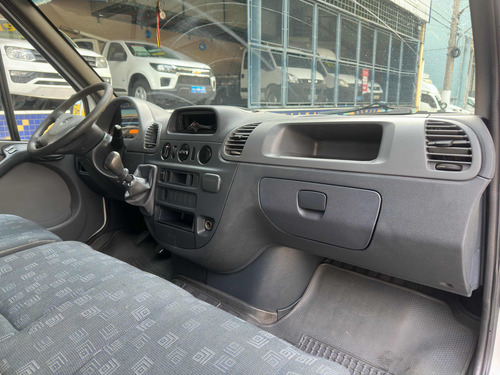 Mercedes-Benz Sprinter Furgão 2.2 Cdi 311 Street Longo Teto Baixo 9m3 5p