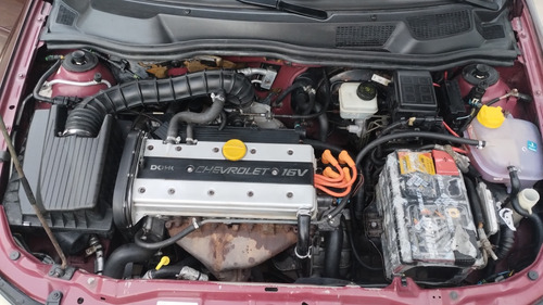 Chevrolet Astra 2.0 Gls 4 p