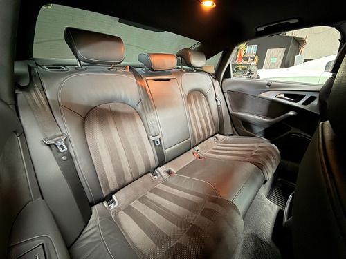 Audi A6 S-LINE