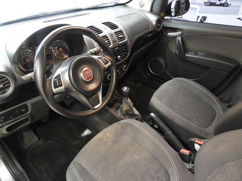 Fiat Palio Attractive 5p 1.4 8v