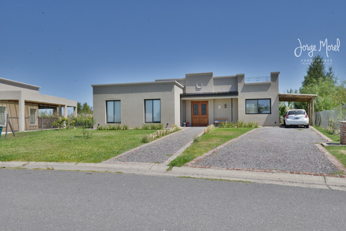 Casa Perimetral Bueno #0-100 - San Sebastian - Area 10 - 160m2 #id 2546