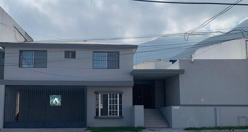 Casa En Venta, Contry La Silla 8vo Sector, Guadalupe, Nuevo León