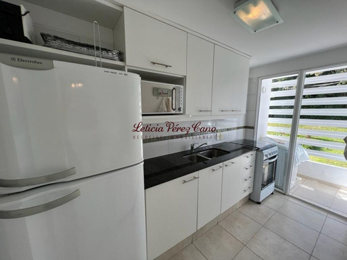 Imagen 6 de 18 de Apartamento De 2 Dormitorios En Playa Brava