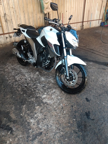 Imagem 10 de 11 de Yamaha Fazer 250