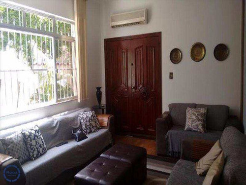 Sobrado Com 4 Dorms, Ponta Da Praia, Santos - R$ 3.2 Mi, Cod: 7995 - V7995
