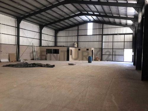 Century21lopez Alquila Galpon Con Oficina Zona Industrial En Coquimbito Maipu