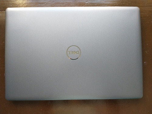 Laptop Dell Inspiron 5570 Gris 15.6 , Intel Core I5 (Usado)