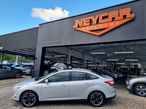 Ford Focus Sedan Titanium Plus 2.0 Automático
