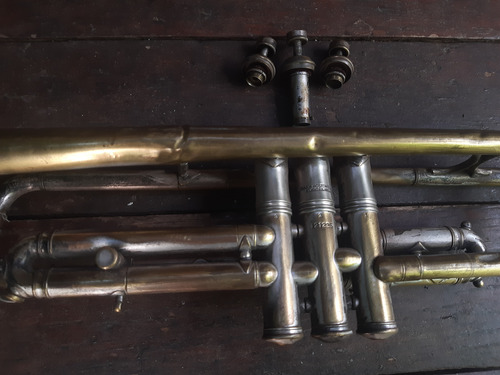 Trompeta Made In Usa Bronce (Usado)