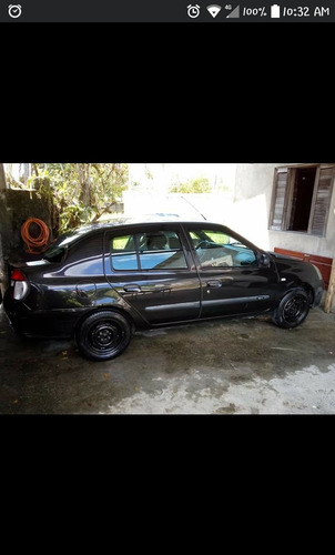 Renault Clio 2006 1.0 16v Authentique Hi-flex 5p